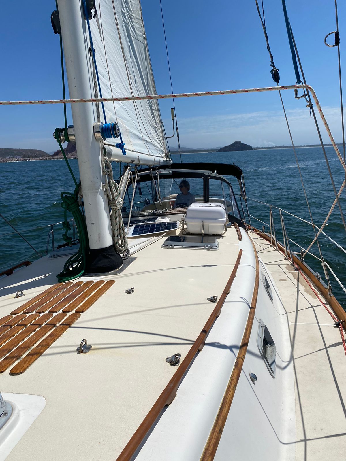 "Sailing Maz, Shé at the Helm," photo by Jorge Duchateau, 2024